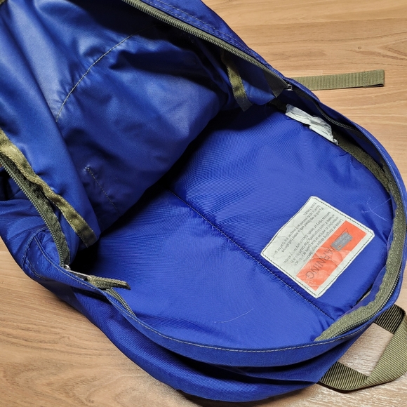 Vintage LL Bean Backpack Light Reflective Front Blue Multi Pocket - Picture 3 of 4